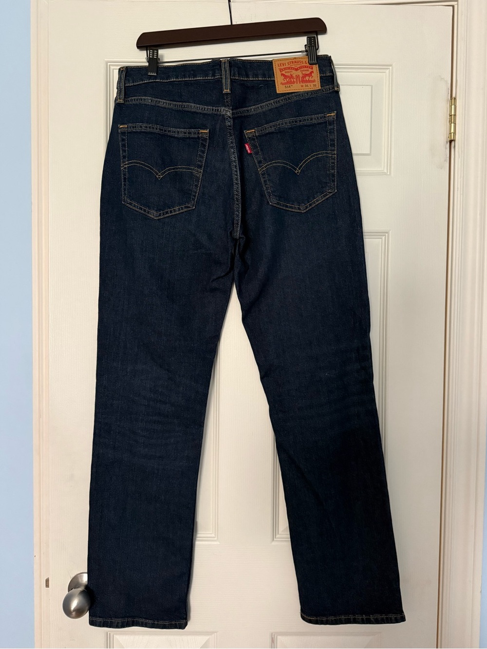 Levi’s 514 Straight Fit Men's Dark Blue Straight-Leg Denim Jeans